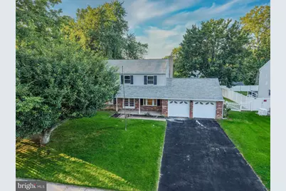 682 Woodlyn Drive, Feasterville-Trevose, PA 19053 - Photo 4