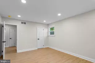 682 Woodlyn Dr, Feasterville-Trevose, PA 19053 - Photo 20
