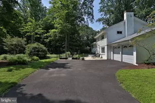 93 Buttonwood Ln, Doylestown, PA 18901 - Photo 32