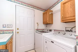 387 Thrush Ct W, New Hope, PA 18938 - Photo 42