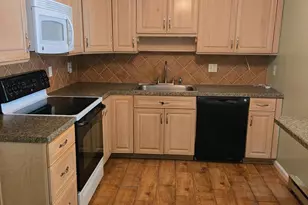 160 Hughes Ave, Sellersville, PA 18960 - Photo 2