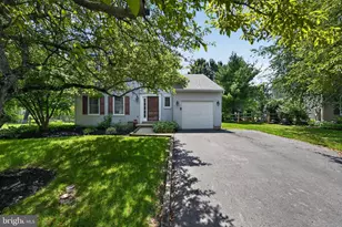 1620 Salem Ln, Quakertown, PA 18951 - Photo 2