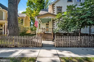 121 W Oakland Ave, Doylestown, PA 18901 - Photo 4