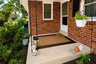 101 Park Dr, Doylestown, PA 18901 - Photo 2