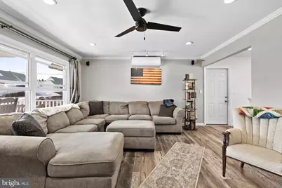 16 Canoebirch Road, Levittown, PA 19057 - Photo 6