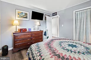 16 Canoebirch Rd, Levittown, PA 19057 - Photo 20