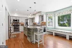 469 Stanford Rd, Fairless Hills, PA 19030 - Photo 2