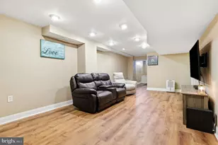 469 Stanford Rd, Fairless Hills, PA 19030 - Photo 38
