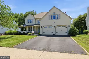 469 Stanford Rd, Fairless Hills, PA 19030 - Photo 6