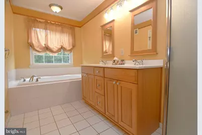 230 Forest Park Drive, Chalfont, PA 18914 - Photo 16
