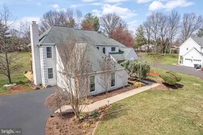 56 W Windrose Drive, Richboro, PA 18954 - Photo 2