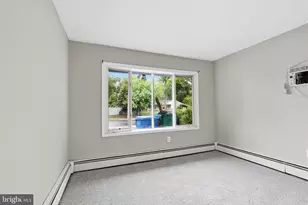 65 Orchard Ln, Levittown, PA 19055 - Photo 14