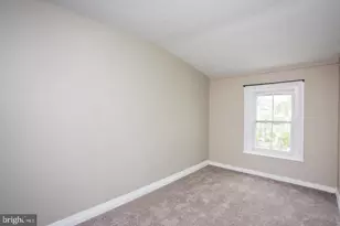 34 S Clinton St, Doylestown, PA 18901 - Photo 8