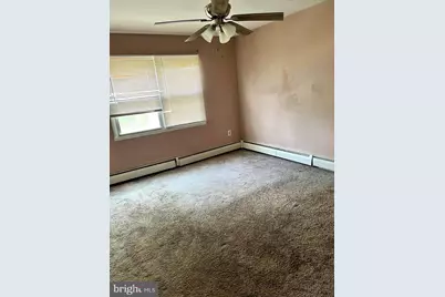 5619 Mitchell Road, Levittown, PA 19057 - Photo 12