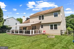 209 E Fairwood Dr, Chalfont, PA 18914 - Photo 34