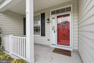 240 E Mission Ln Ln E, Levittown, PA 19054 - Photo 2