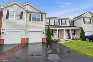 240 E Mission Ln Ln E, Levittown, PA 19054 - Photo 32
