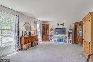 327 Lenape Ln, Chalfont, PA 18914 - Photo 18