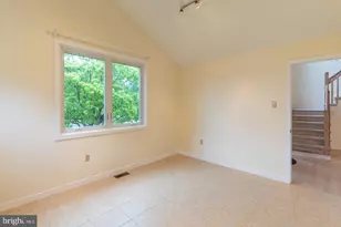 56 W Windrose Dr, Richboro, PA 18954 - Photo 8