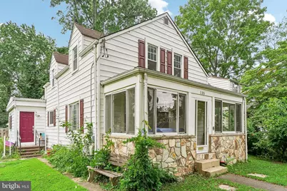 135 Keystone Avenue, Morrisville, PA 19067 - Photo 2