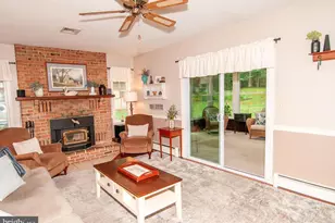748 Rolling Hills Rd, Ottsville, PA 18942 - Photo 24