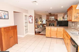748 Rolling Hills Rd, Ottsville, PA 18942 - Photo 16
