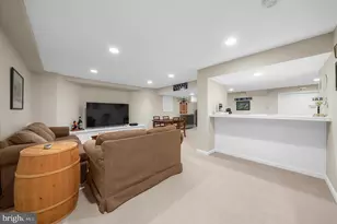 2028 Farmview Dr, Newtown, PA 18940 - Photo 42