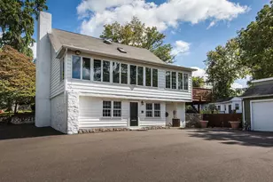 35 Beulah Rd, Doylestown, PA 18901 - Photo 2