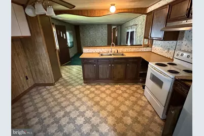 7612 Hunter Drive, Morrisville, PA 19067 - Photo 8