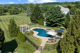 3821 Fountain Cir, Fountainville, PA 18923 - Photo 48