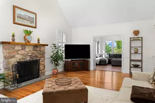 3821 Fountain Cir, Fountainville, PA 18923 - Photo 20
