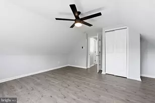 47 Mintleaf Rd, Levittown, PA 19056 - Photo 18