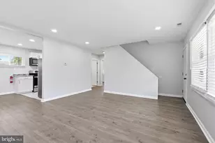 47 Mintleaf Rd, Levittown, PA 19056 - Photo 6