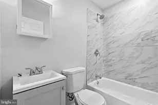 47 Mintleaf Rd, Levittown, PA 19056 - Photo 12