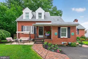68 New Rd, Southampton, PA 18966 - Photo 1
