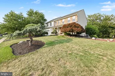 203 Crittenden Drive, Newtown, PA 18940 - Photo 2