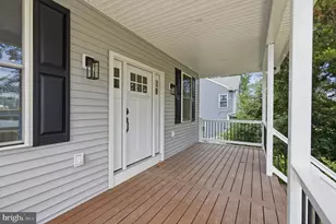 433 Walnut Ave, Feasterville-Trevose, PA 19053 - Photo 4