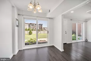 107 Lexington Ct, Warminster, PA 18974 - Photo 6