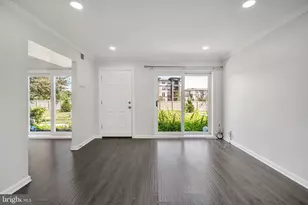 107 Lexington Ct, Warminster, PA 18974 - Photo 4