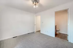 4135 Davis Dr, Morrisville, PA 19067 - Photo 16