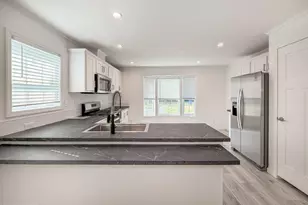 4128 Davis Dr, Morrisville, PA 19067 - Photo 10