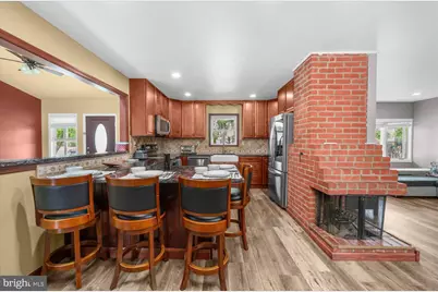 220 Willow Drive, Levittown, PA 19054 - Photo 14