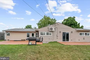 220 Willow Dr, Levittown, PA 19054 - Photo 30