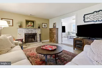 76 Chapel Drive, Southampton, PA 18966 - Photo 6