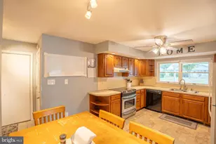 212 Stanford Rd, Fairless Hills, PA 19030 - Photo 6