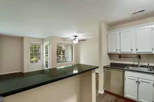 907 Diamond Dr, Newtown, PA 18940 - Photo 12
