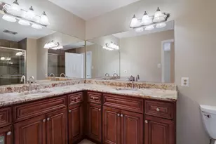907 Diamond Dr, Newtown, PA 18940 - Photo 16