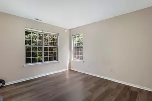 907 Diamond Dr, Newtown, PA 18940 - Photo 14