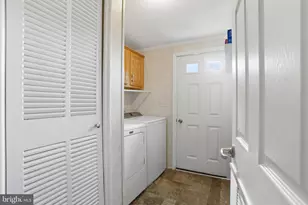 1065 Pine Cir, Telford, PA 18969 - Photo 22