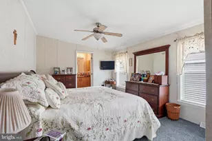 1065 Pine Cir, Telford, PA 18969 - Photo 14
